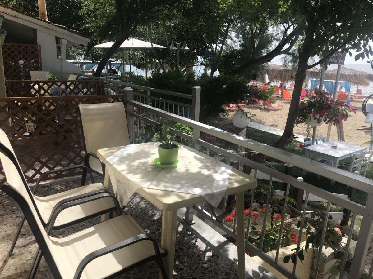 Studios On The Beach 斯卡拉索提罗斯 外观 照片