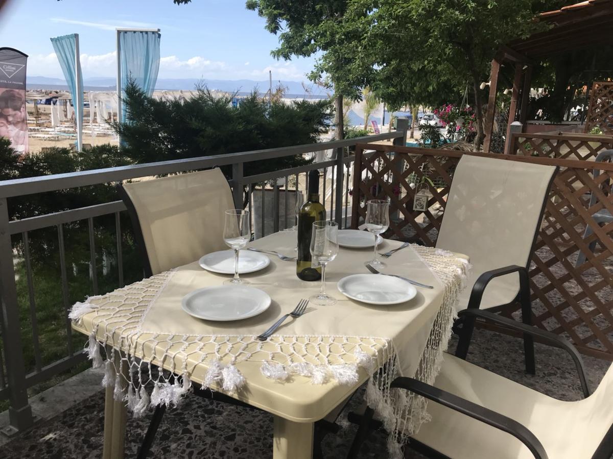 Studios On The Beach 斯卡拉索提罗斯 外观 照片